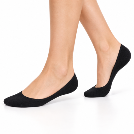 UNISEX ΒΑΜΒΑΚΕΡΑ ΣΟΣΟΝΙΑ ΜΠΑΛΑΡΙΝΑ 4PACK – σε γυναικεία πόδια με πλαϊνό βηματισμό