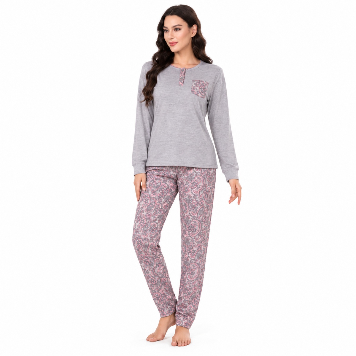 Γυναικεία ζεστή πιτζάμα 9107 γκρι με fleece εσωτερικά – μπροστινή όψη Γυναικεία ζεστή πιτζάμα 9107 γκρι με fleece εσωτερικά – μπροστινή όψη
